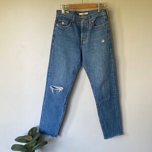 Levi’s wedgie distressed raw hem jeans